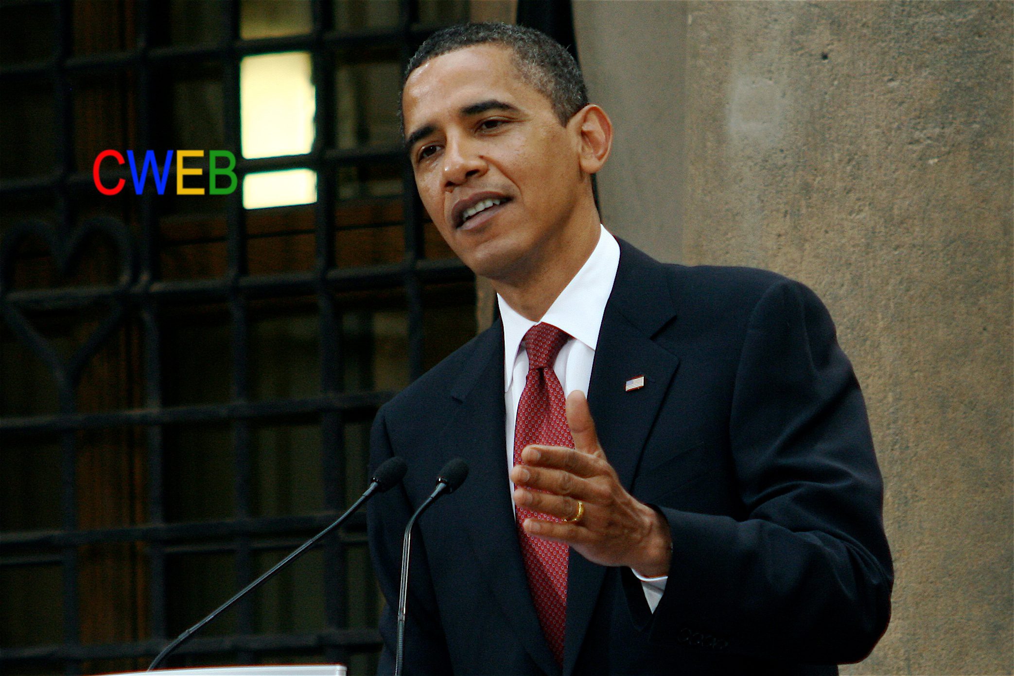 Barack_Obama_in_Dresden,_Germany,_2009.jpg