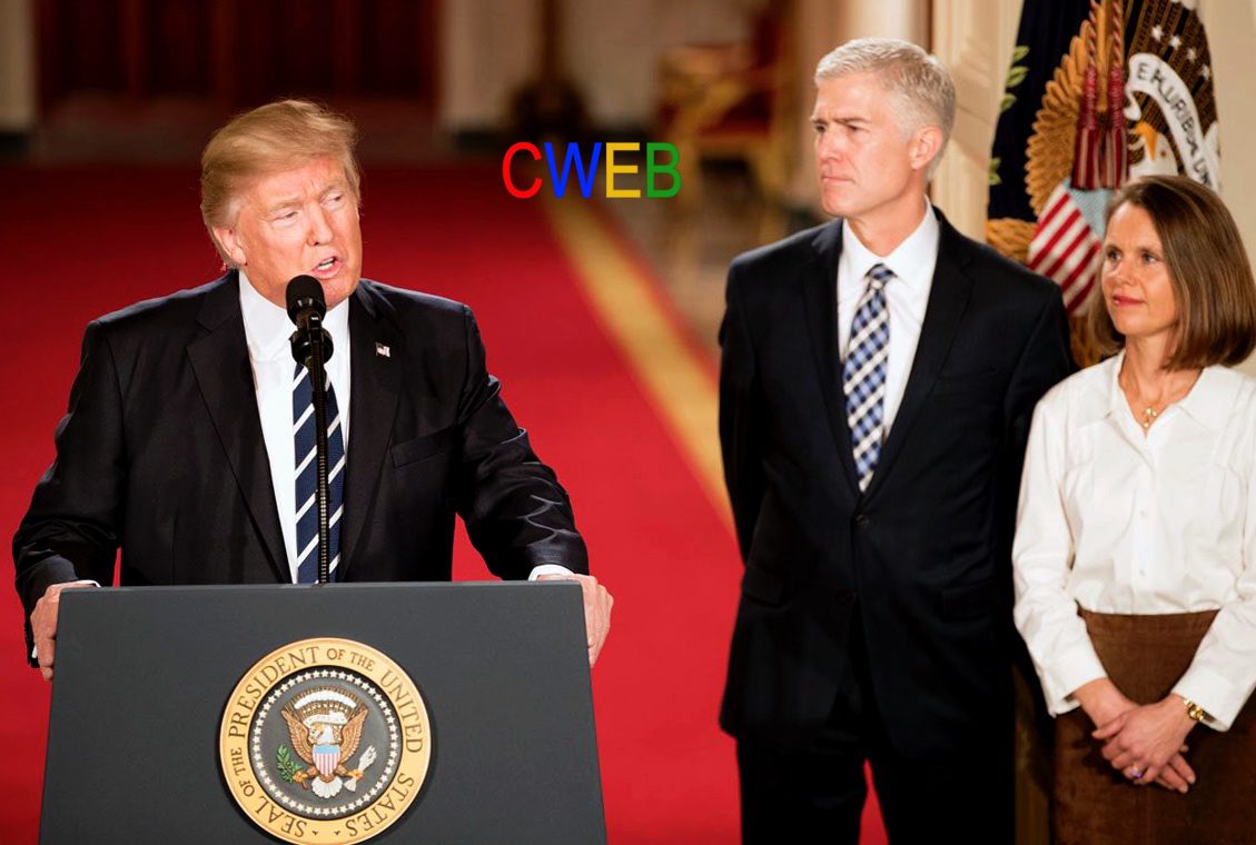 Donald_Trump_with_Neil_Gorsuch_01-31-17