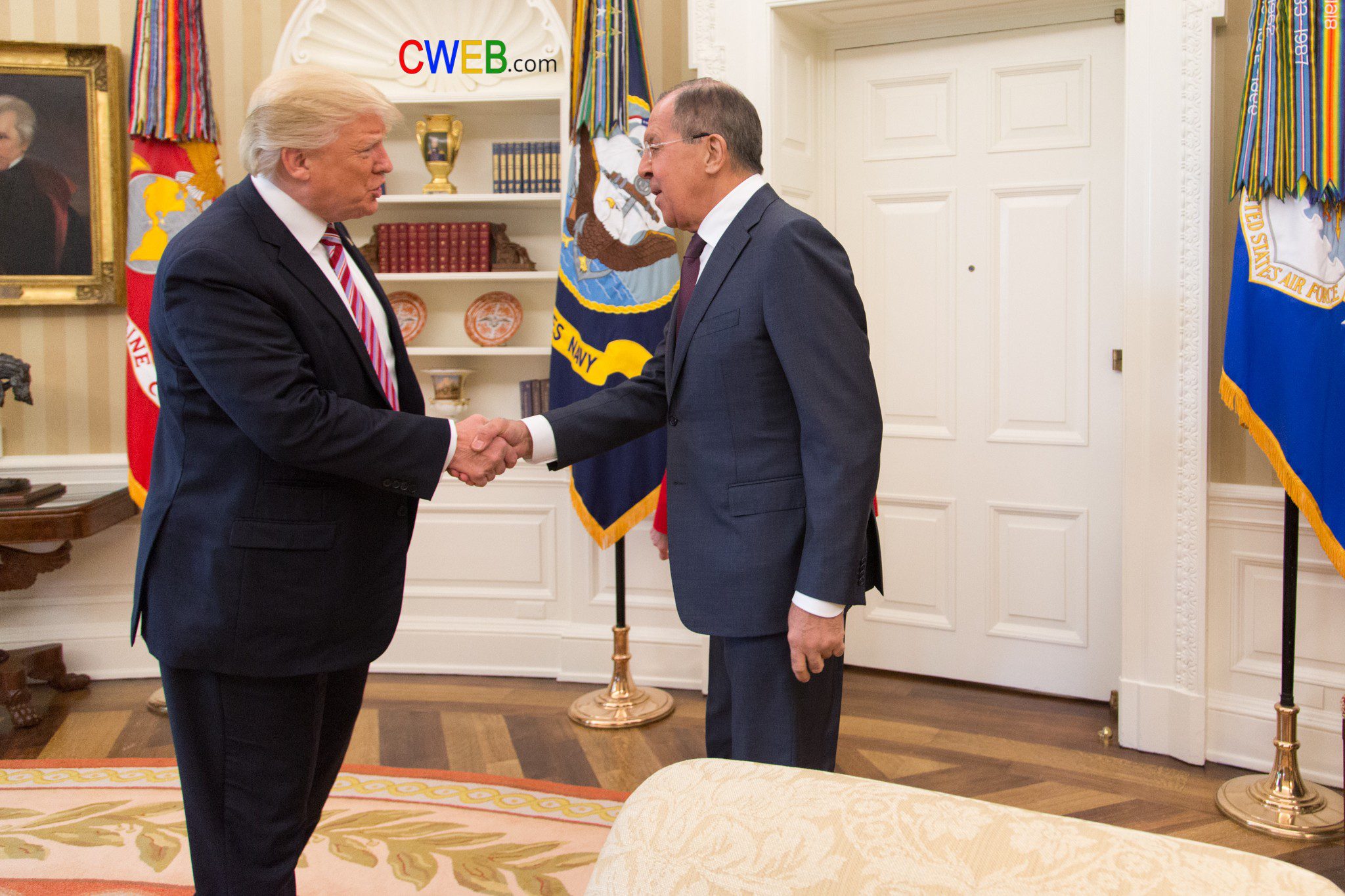 President_Trump_Meets_with_Russian_Foreign_Minister_Sergey_Lavrov_(34597652845)