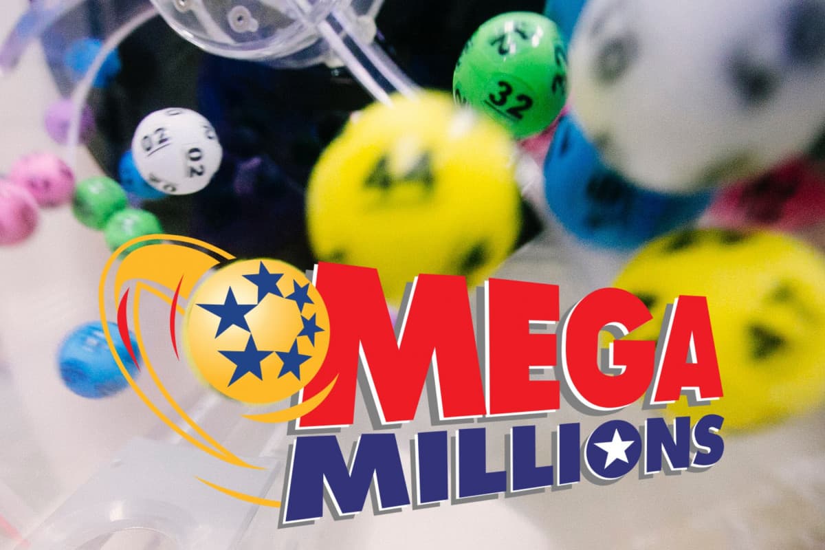 Mega Millions & Powerball Jackpots Cross a Billion Dollars Waiting for ...