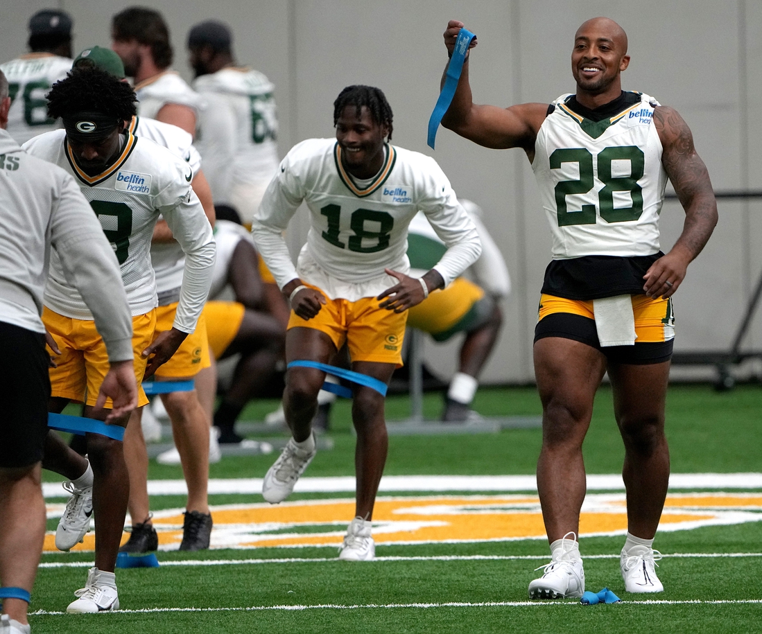 NFL News: Packers RB AJ Dillon lands on IR with neck injury