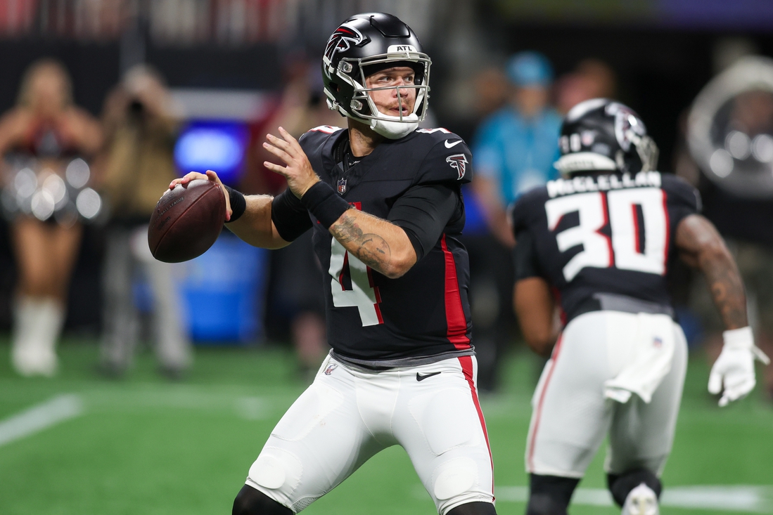 NFL News: QB Taylor Heinicke survives Falcons’ final roster cuts